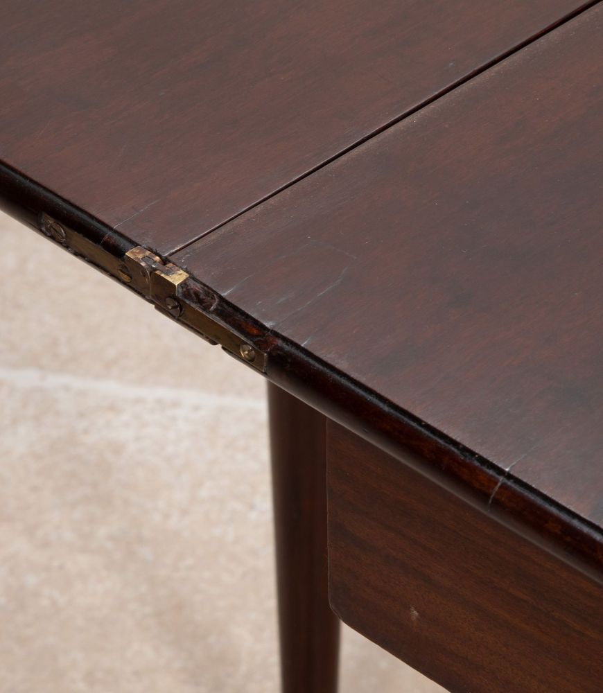 Small 18th Century George II Mahogany Tea Table