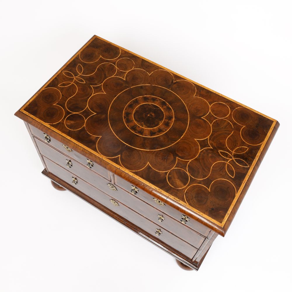 17th Century Oyster Laburnum Low Chest of drawers