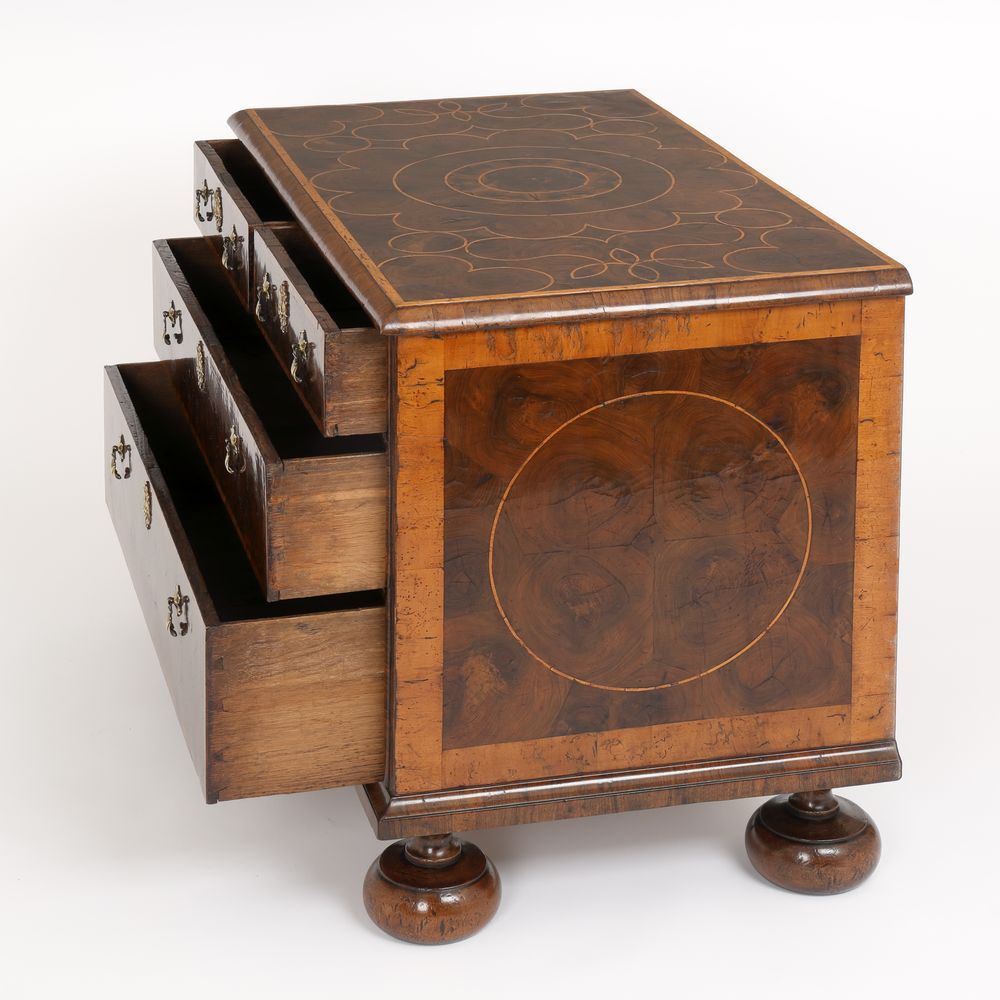 17th Century Oyster Laburnum Low Chest of drawers