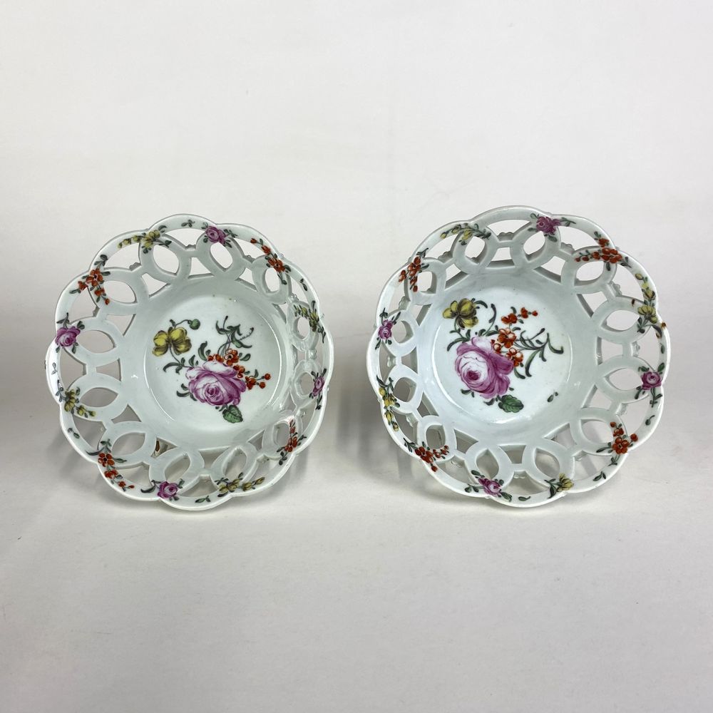 Pair of Dr Wall period Worcester baskets,