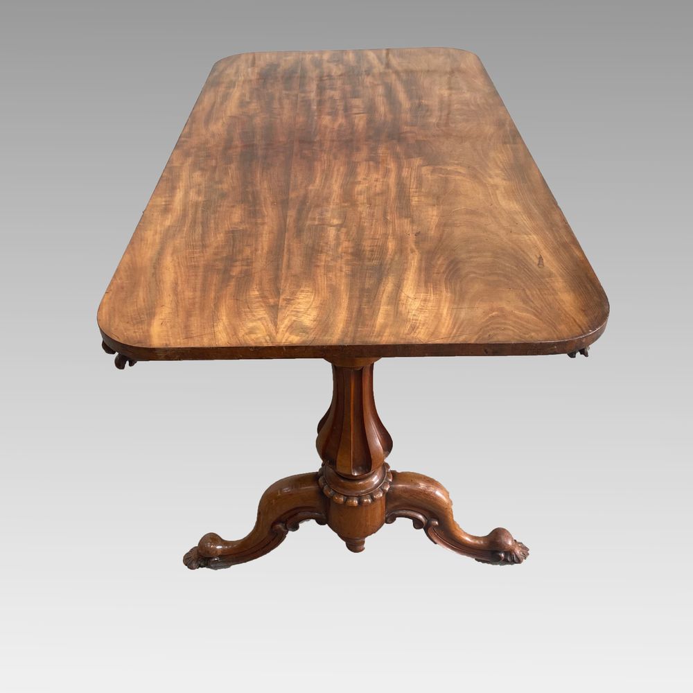 Early 19th Century Mahogany Library Table 