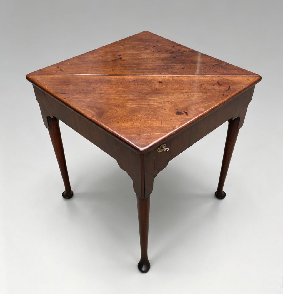 George II Period Mahogany Envelope/Hankerchief or Corner Tea Table