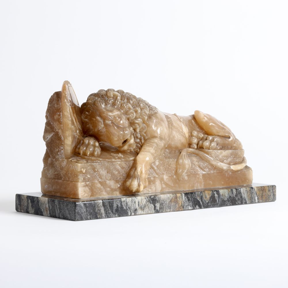 Carved Marble model of the Lion of Lucerne 