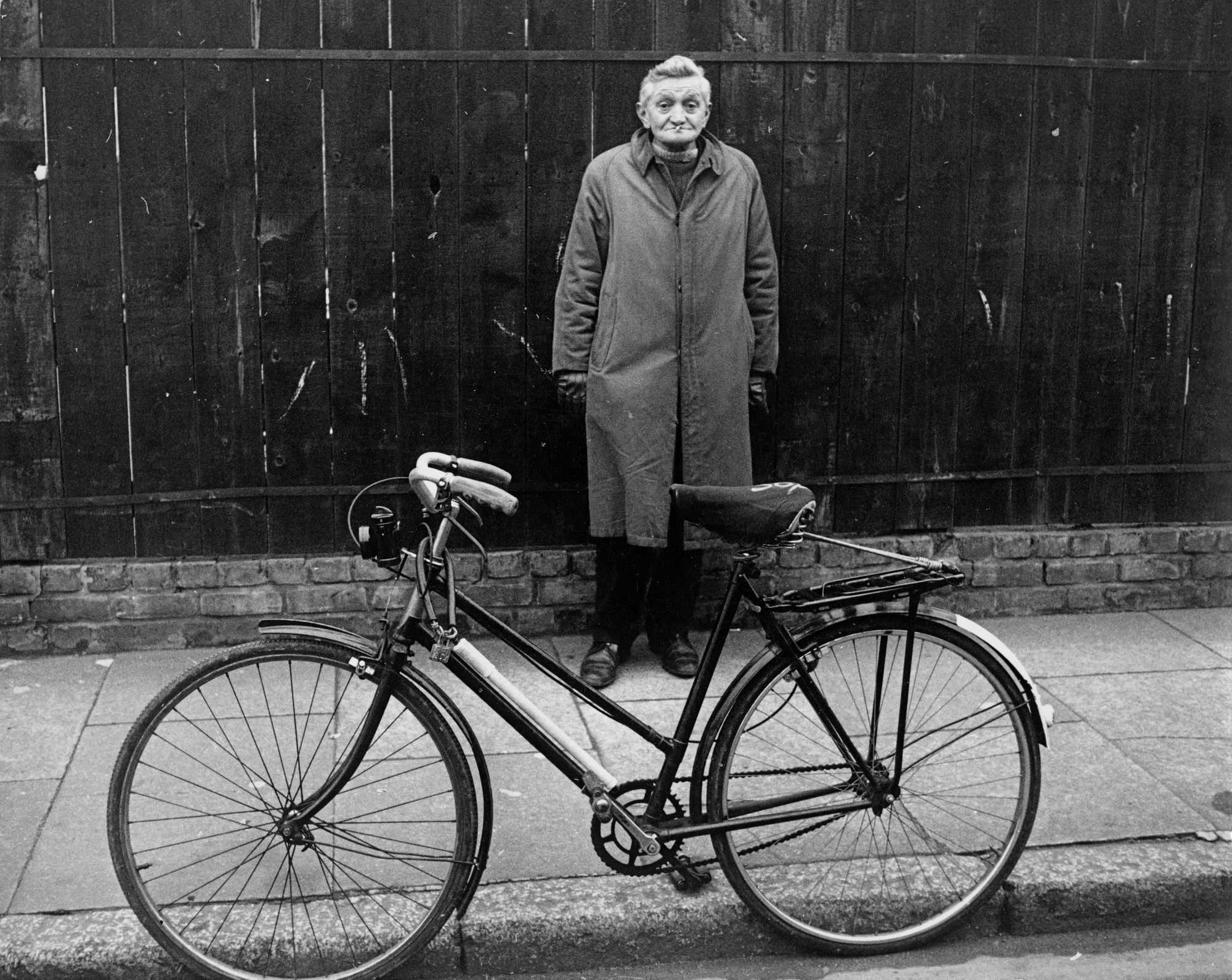 S_Old_Man_With_Bike