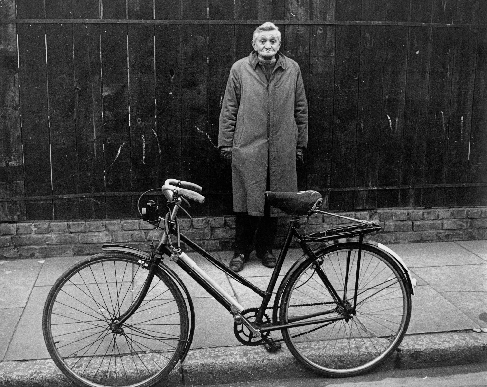 S_Old_Man_With_Bike