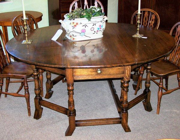 Oak Gateleg Table