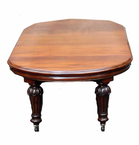 Antique 19th Century Mahogany Extending Dining Table